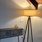 Filippos Loft アパート