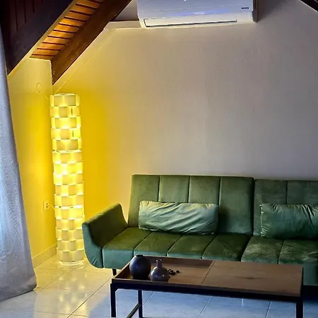 Filippos Loft Апартаменты Аргостолион