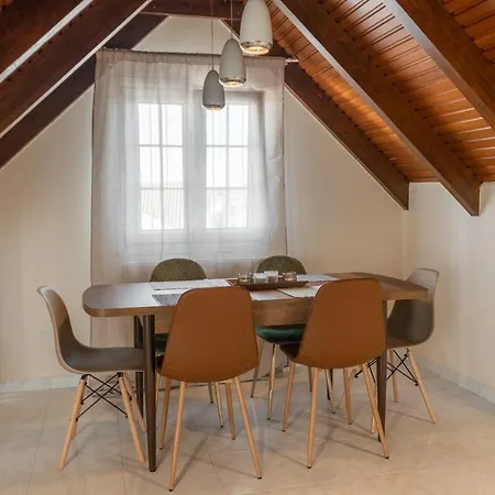 דירה Filippos Loft *