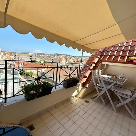 Filippos Loft * ארגוסטולי