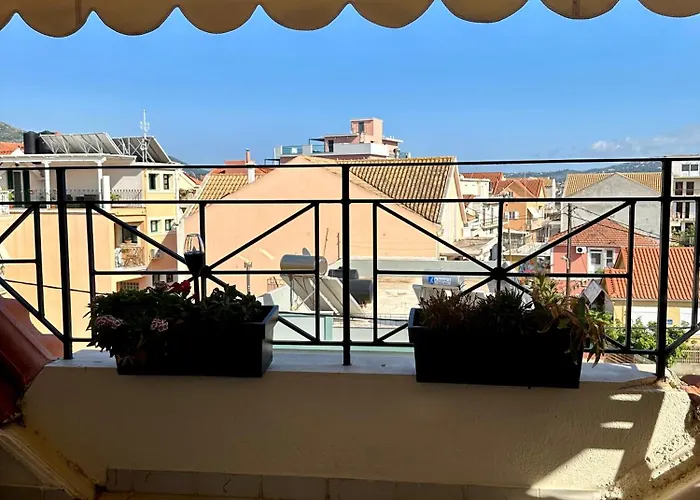 아파트 Filippos Loft
